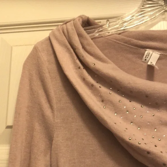 Maurice’s Mauve Embellished Cowl Neck Sweater Small - Picture 4 of 4